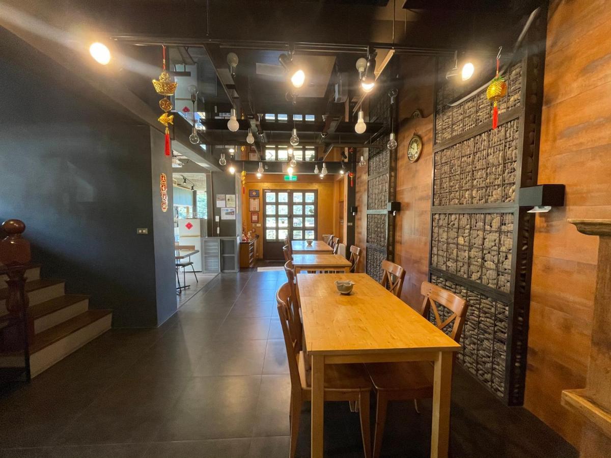 Golden101 Bed And Breakfast جيوفين المظهر الخارجي الصورة