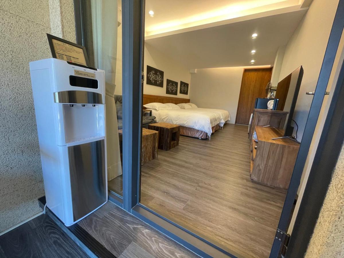 Golden101 Bed And Breakfast جيوفين المظهر الخارجي الصورة