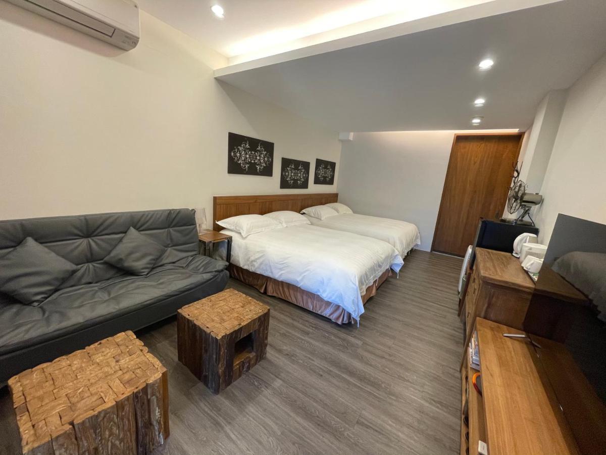 Golden101 Bed And Breakfast جيوفين المظهر الخارجي الصورة