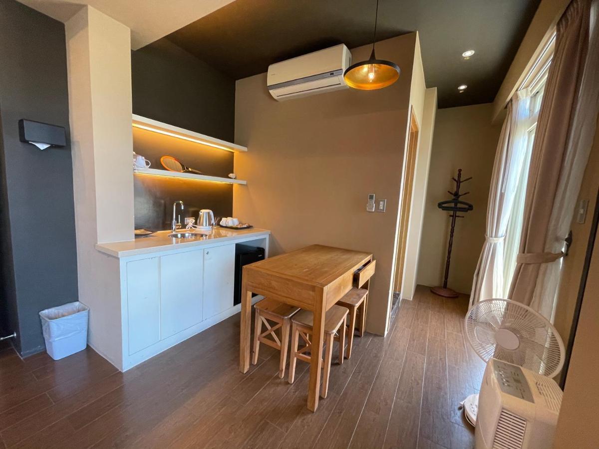 Golden101 Bed And Breakfast جيوفين المظهر الخارجي الصورة